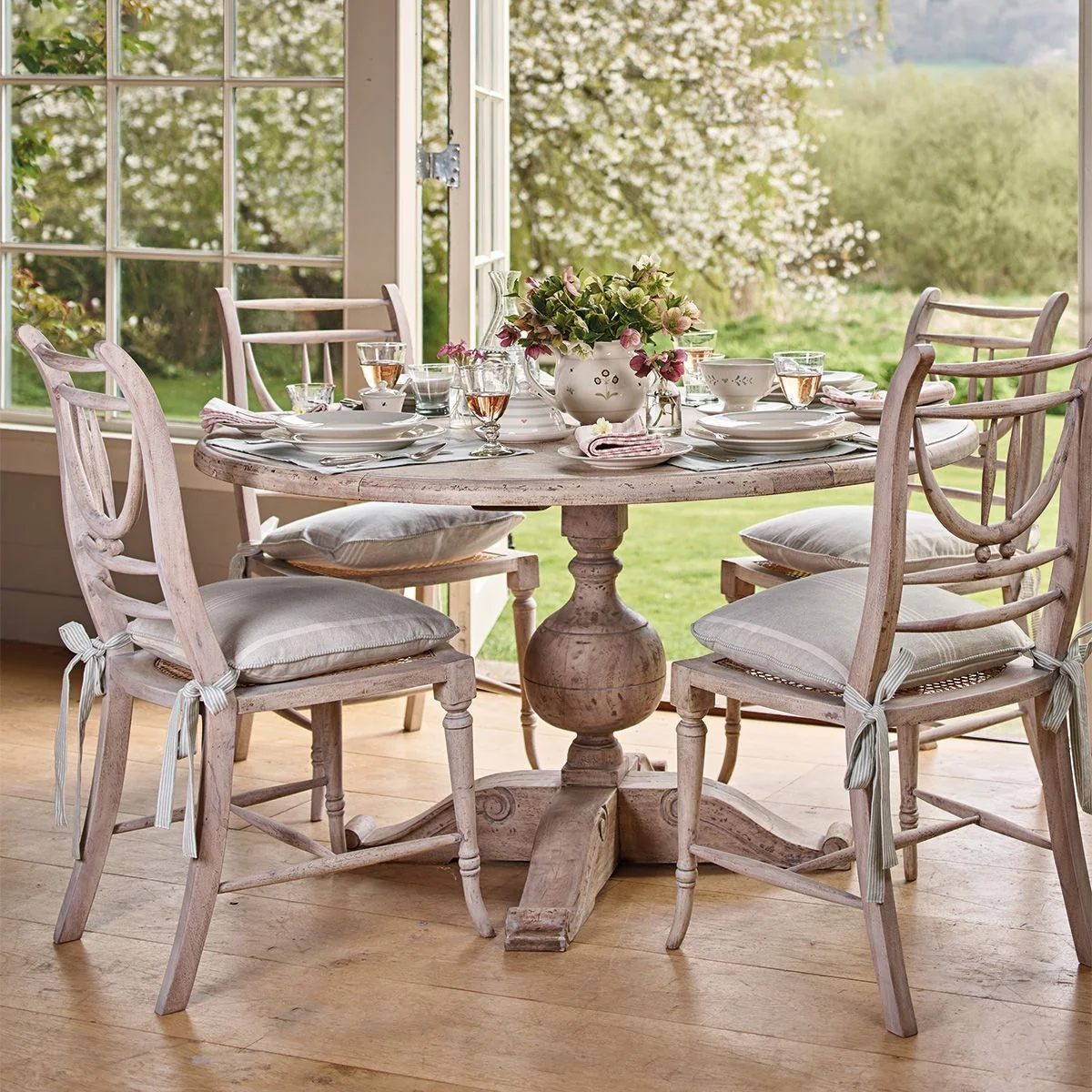 Seconds - Round Dining Table 135cm - Image 3